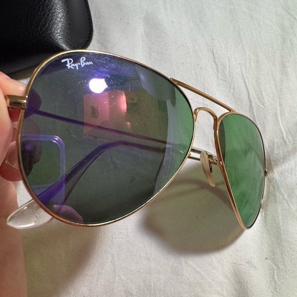 Ray-Ban Gold Frame with Purple Lenses Sunglasses - Picture 2 of 5